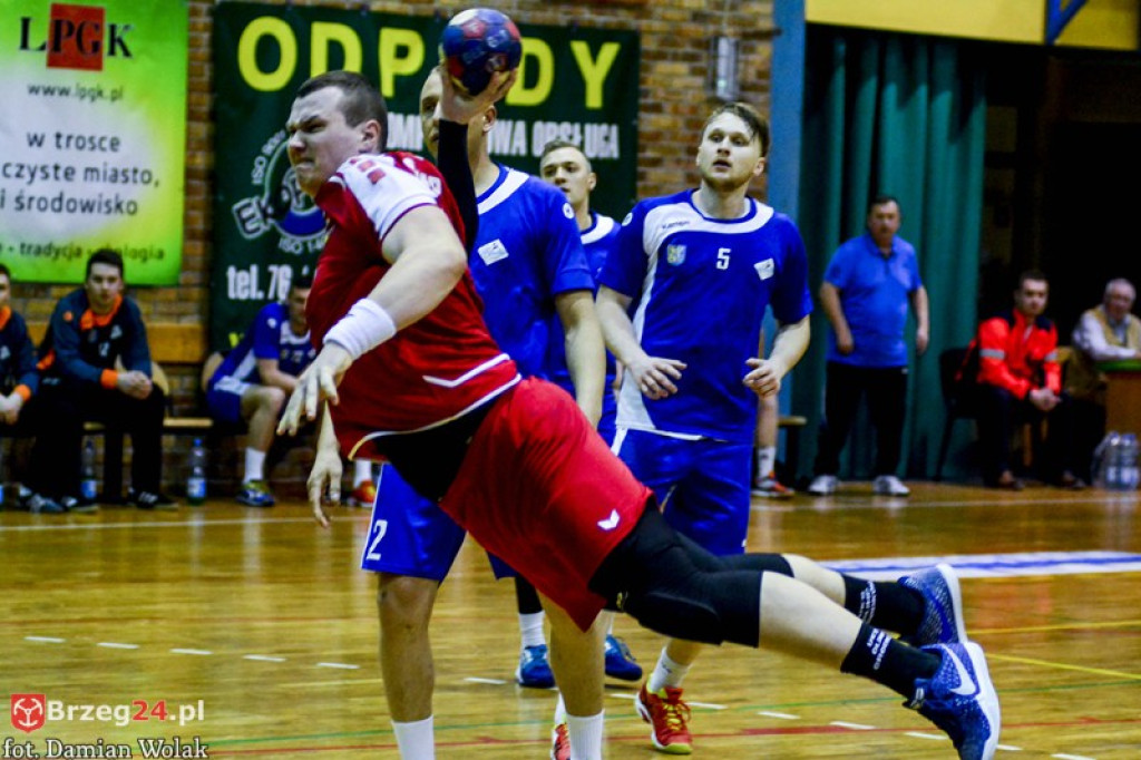 Porażka Olimpu Grodków w Legnicy