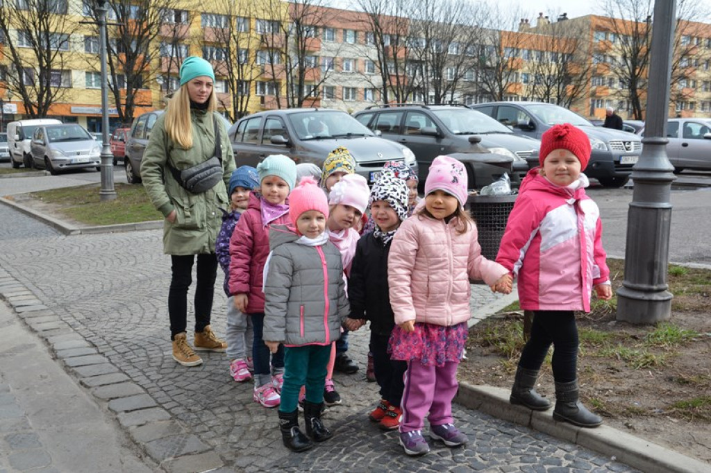 Przegonili zimę, powitali wiosnę! Ulicami Brzegu przeszedł 3. Integracyjny Marsz [ZDJĘCIA + VIDEO]