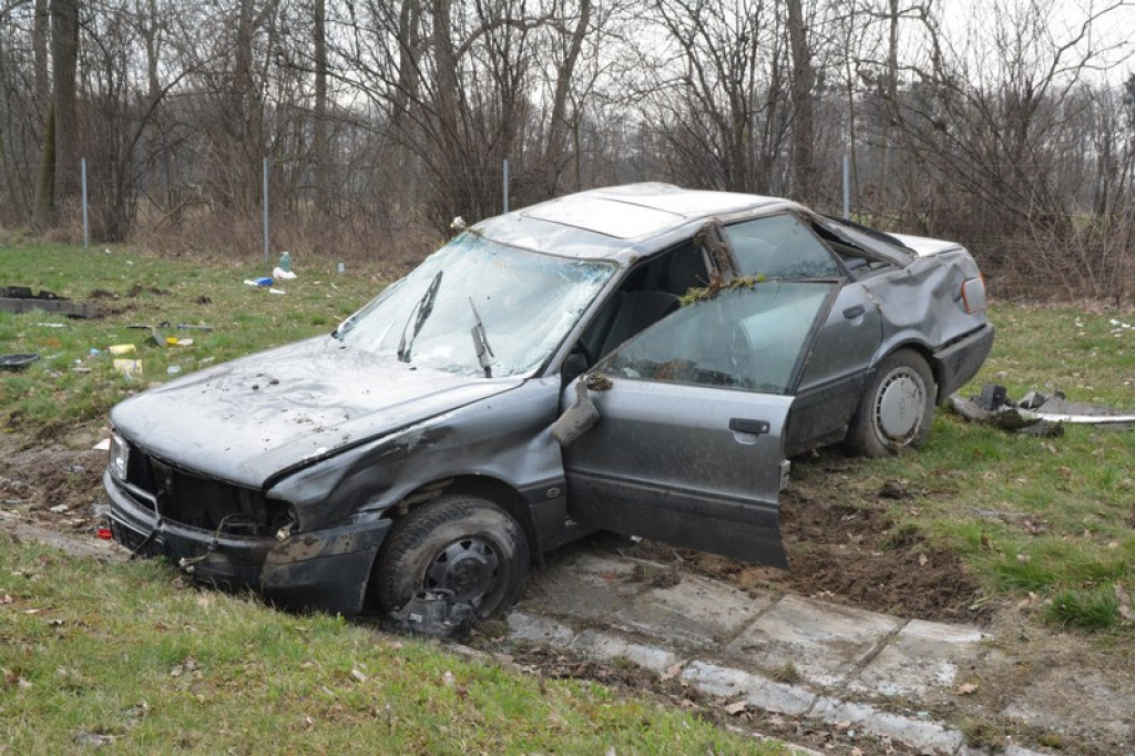 Wypadek na autostradzie A4. Cztery osoby poszkodowane [AKTUALIZACJA]