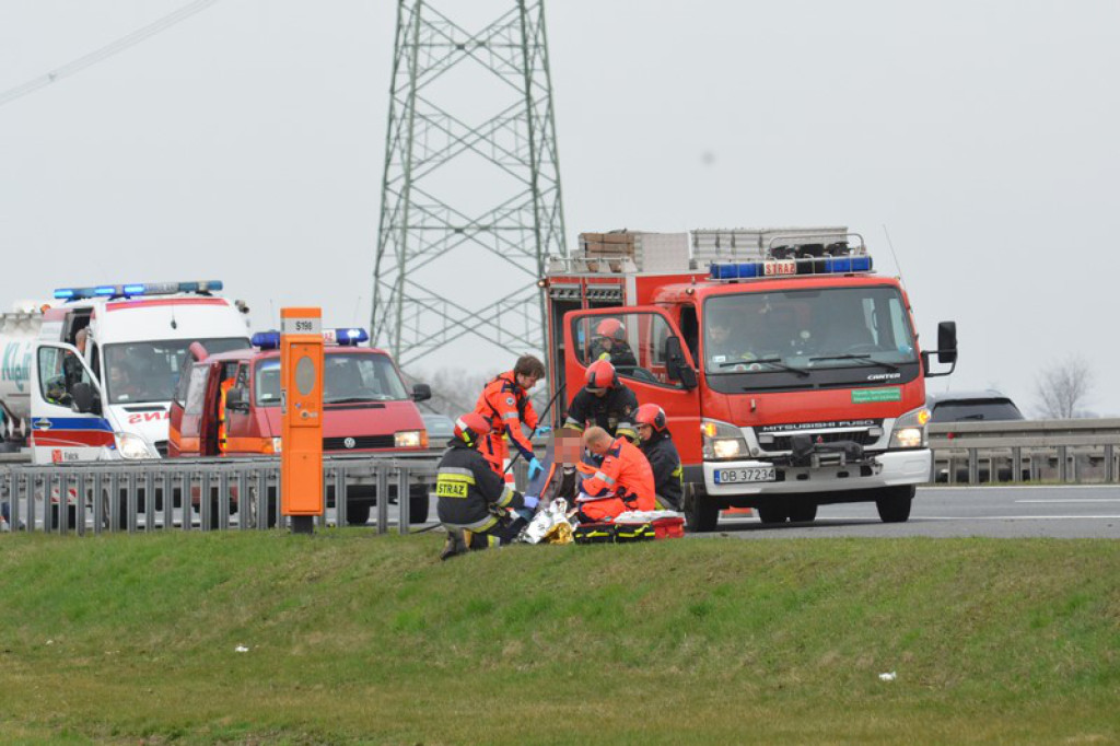 Wypadek na autostradzie A4. Cztery osoby poszkodowane [AKTUALIZACJA]