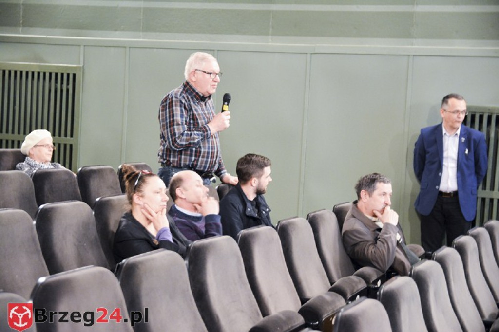 Burmistrz Grodkowa spotkał się z mieszkańcami [foto, wideo]