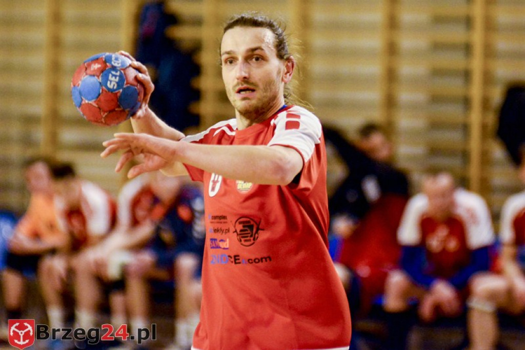 Olimp Grodków przegrał z liderem