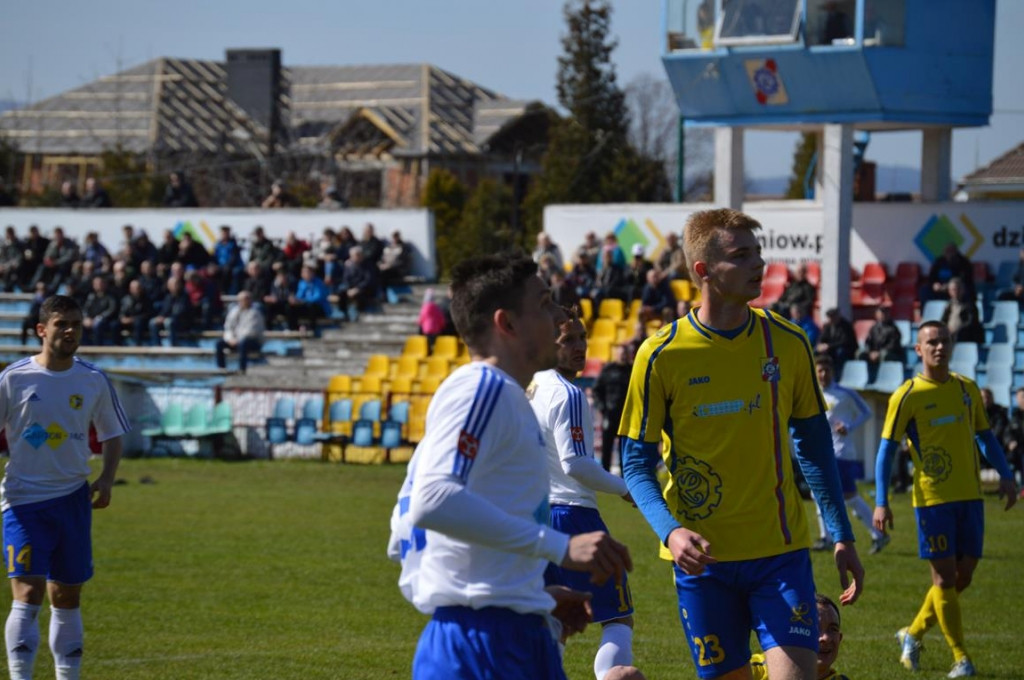 Trzy punkty z Lechią! Stal wygrywa w Dzierżoniowie