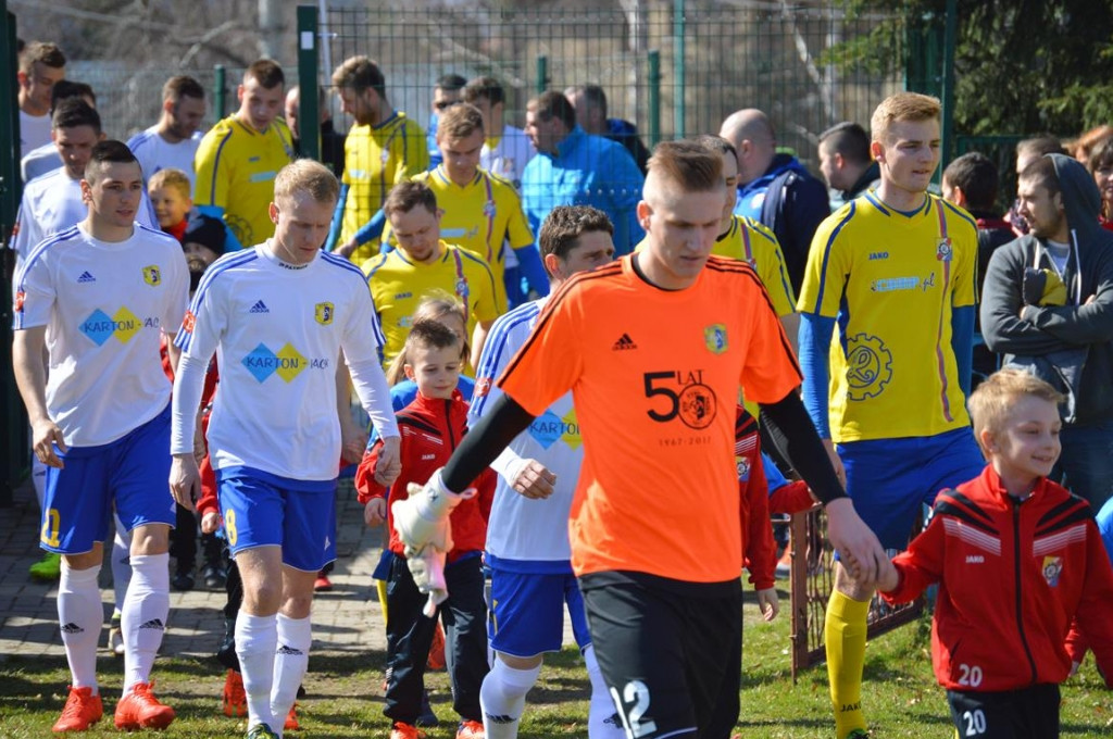 Trzy punkty z Lechią! Stal wygrywa w Dzierżoniowie