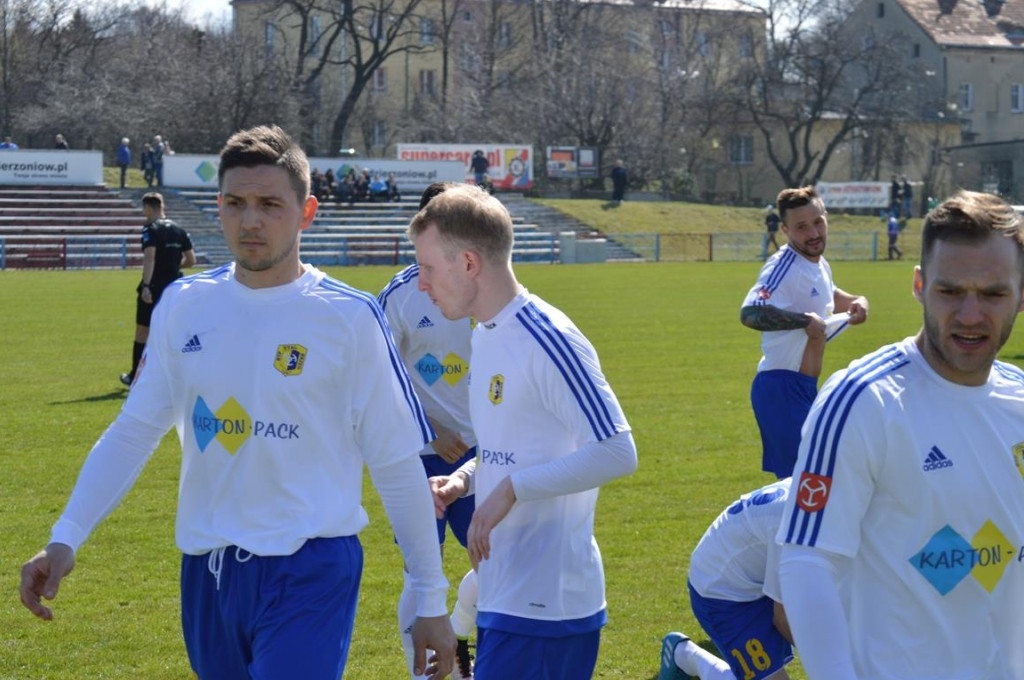 Trzy punkty z Lechią! Stal wygrywa w Dzierżoniowie