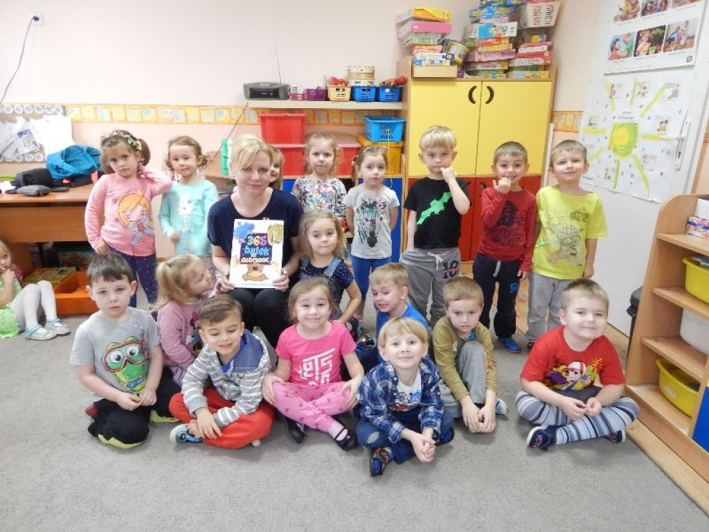 Rodzice w Przedszkolu Publicznym nr 3 czytają przedszkolakom
