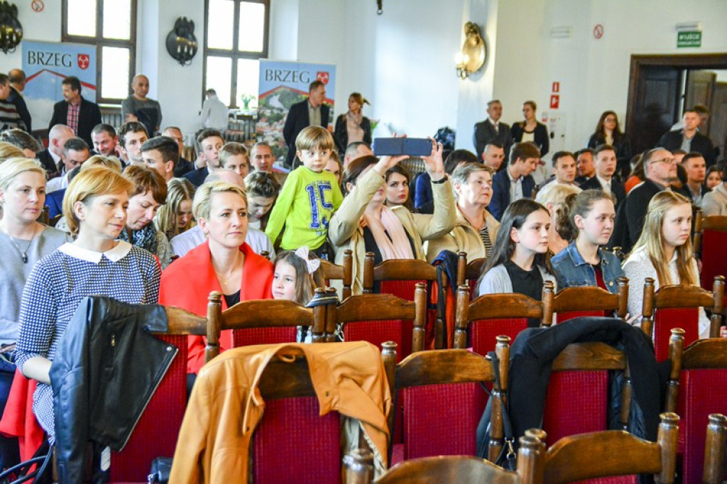 Ceremonia wręczenia nagród dla najlepszych sportowców, trenerów i działaczy za rok 2016 [FOTORELACJA]