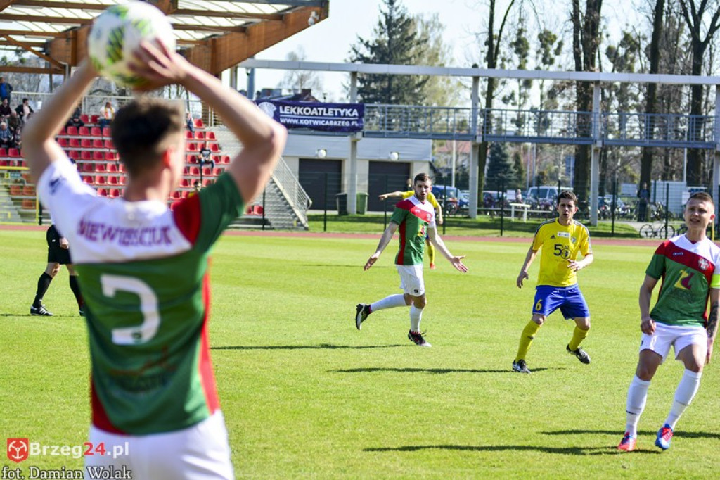 Stal przegrywa z Piastem 1:3