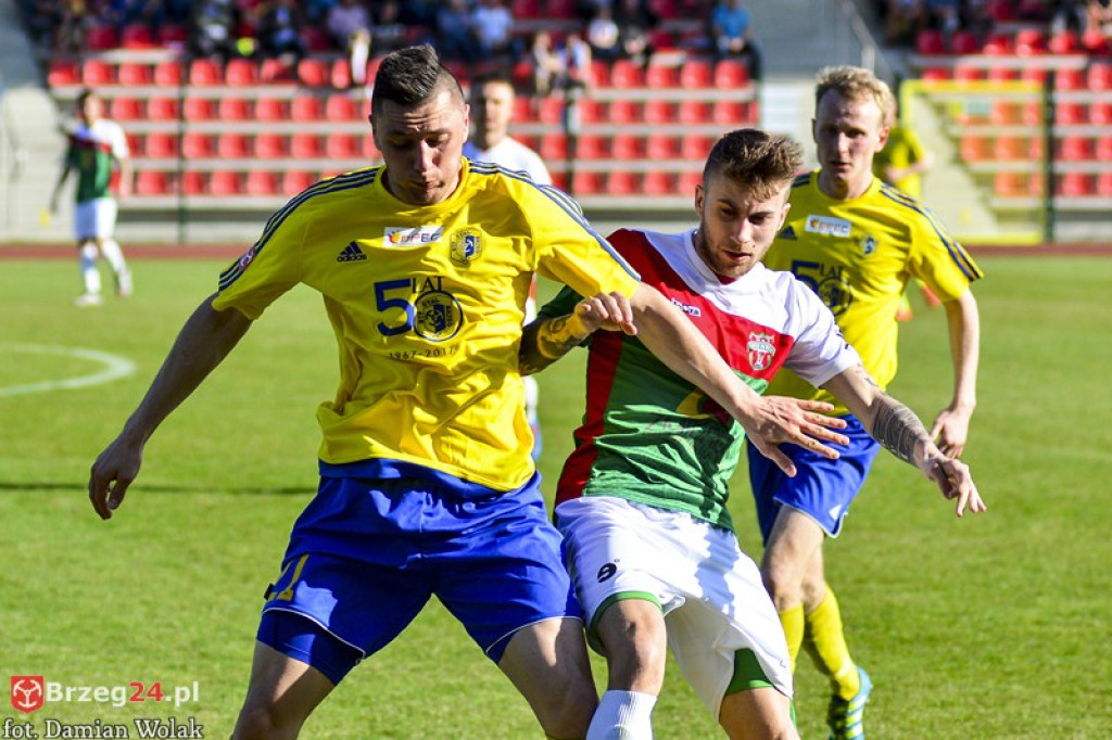 Stal przegrywa z Piastem 1:3