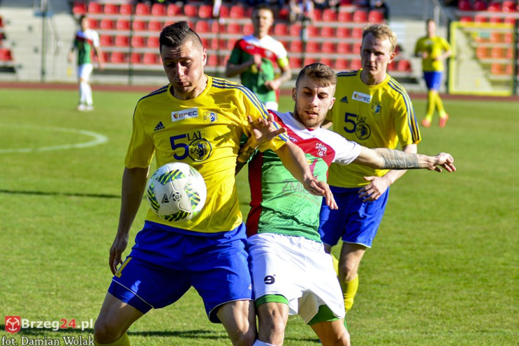 Stal przegrywa z Piastem 1:3