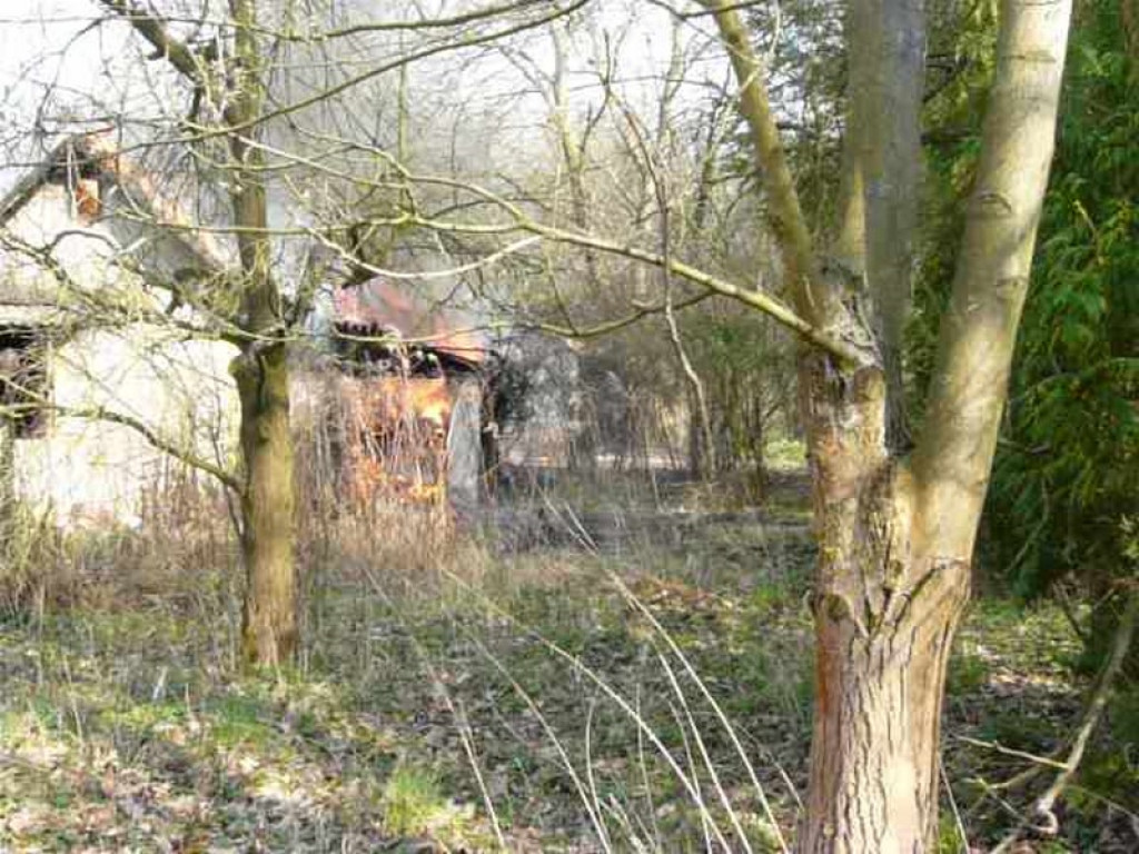 Groźny pożar przy ulicy Małujowickiej