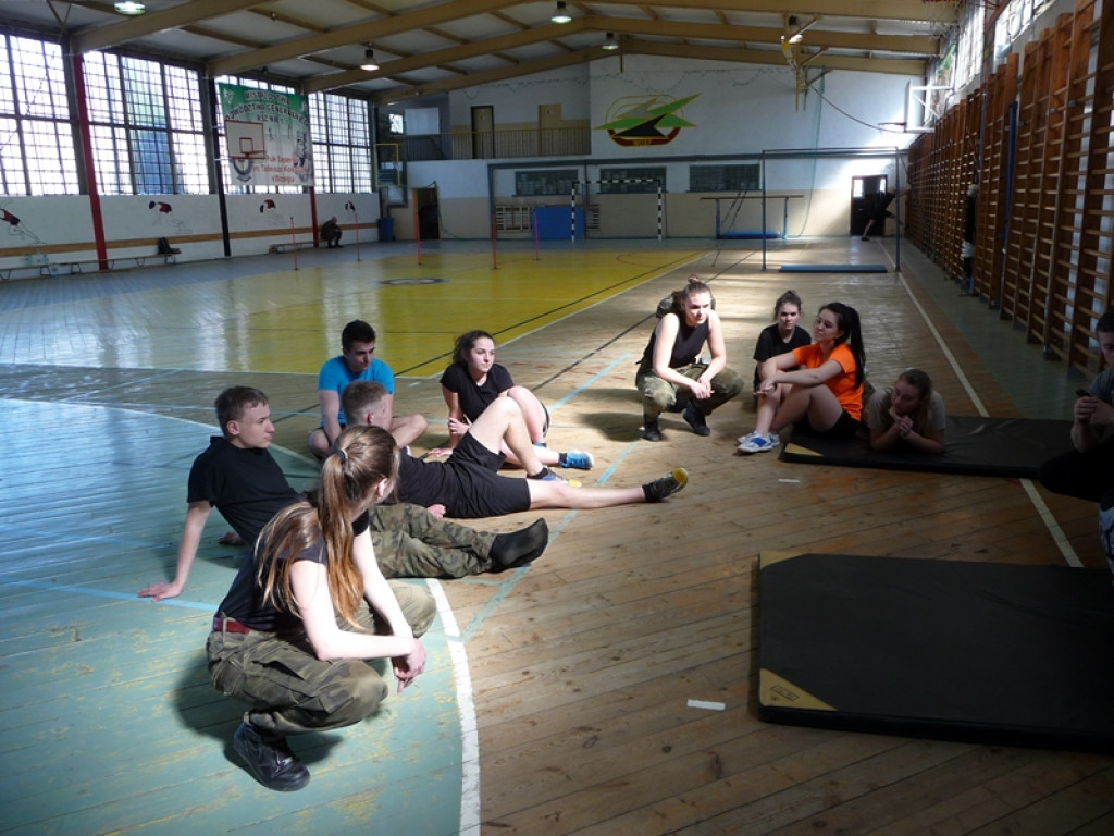 Trening  pod kierunkiem żołnierskiej kadry