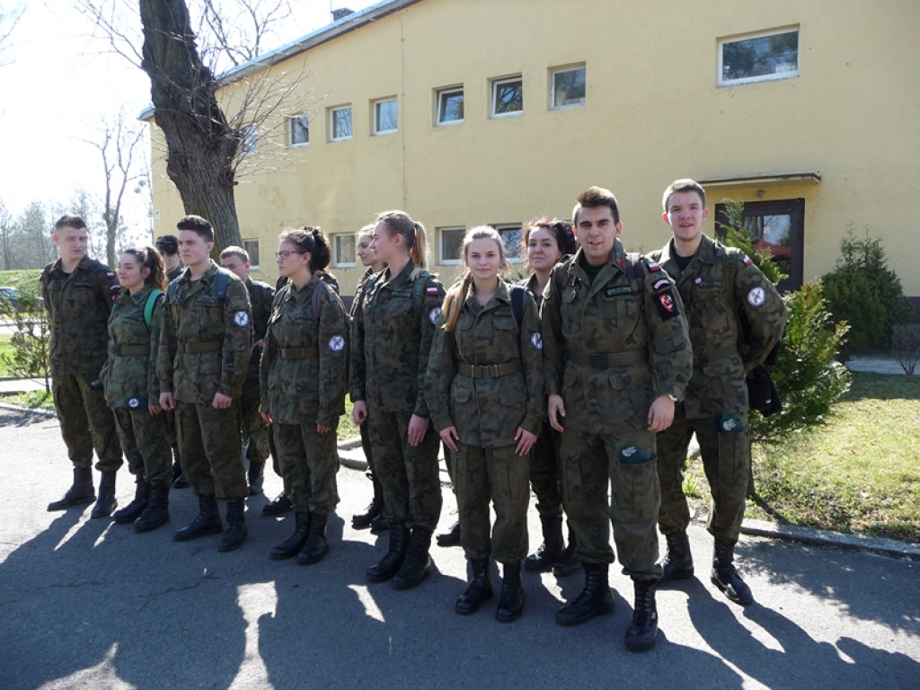 Trening  pod kierunkiem żołnierskiej kadry