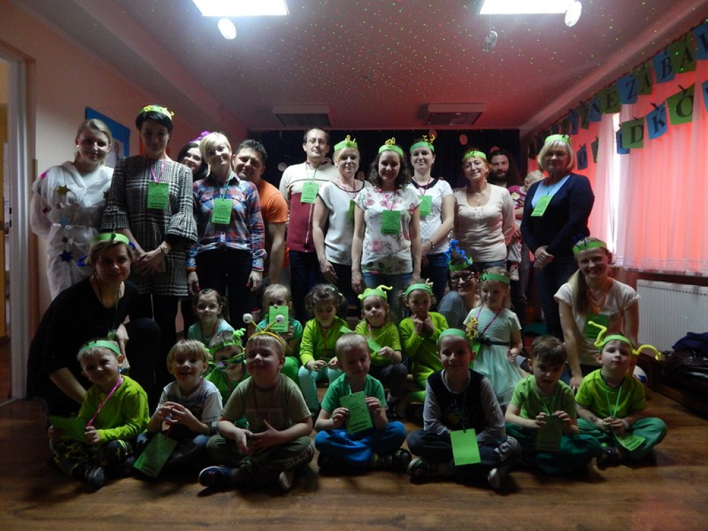 Kosmiczne zabawy w PP nr 3 w grupie I 