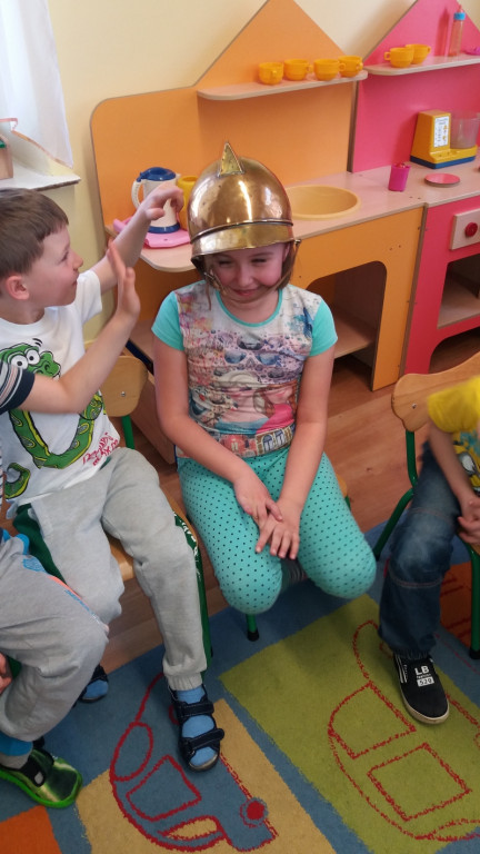 WIZYTA STRAŻAKÓW W PUBLICZNYM PRZEDSZKOLU W OLSZANCE