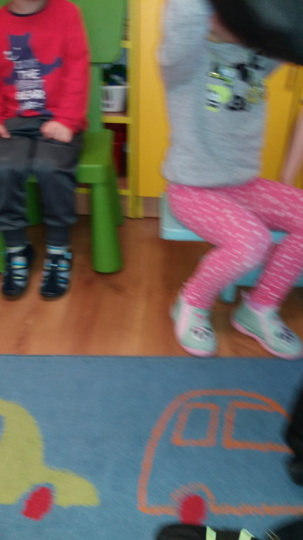 WIZYTA STRAŻAKÓW W PUBLICZNYM PRZEDSZKOLU W OLSZANCE