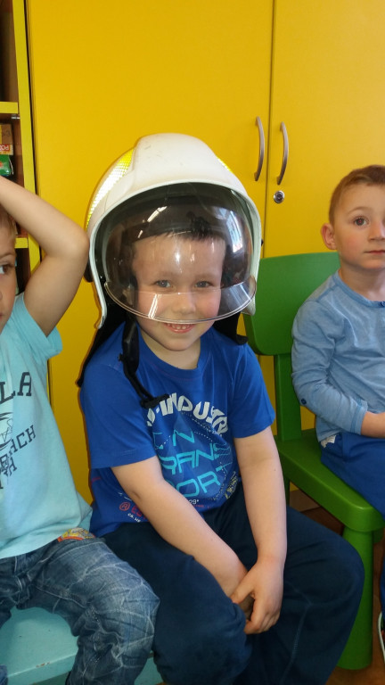 WIZYTA STRAŻAKÓW W PUBLICZNYM PRZEDSZKOLU W OLSZANCE