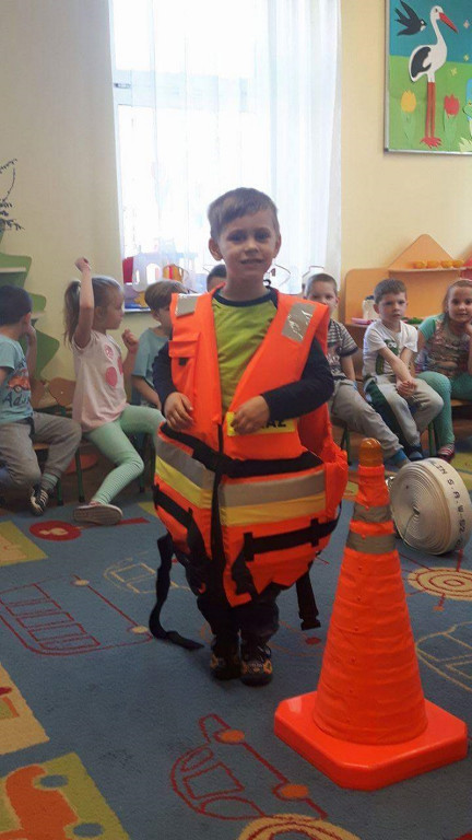 WIZYTA STRAŻAKÓW W PUBLICZNYM PRZEDSZKOLU W OLSZANCE