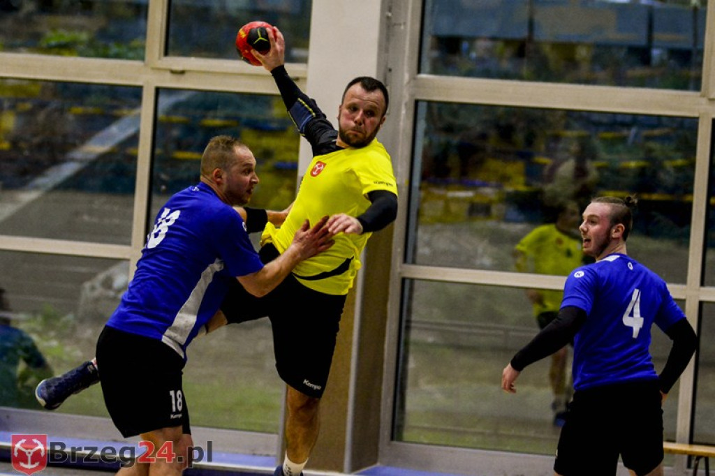 Przegrana Orlika. Dziewiątka wywiozła dwa punkty z Brzegu [foto]