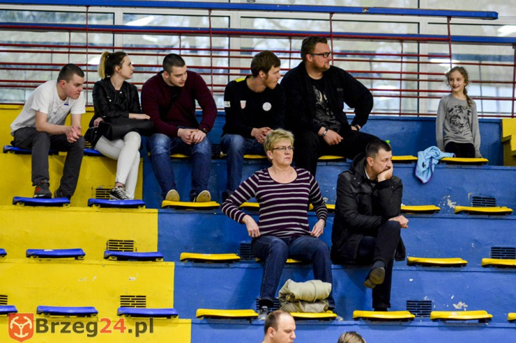 Przegrana Orlika. Dziewiątka wywiozła dwa punkty z Brzegu [foto]