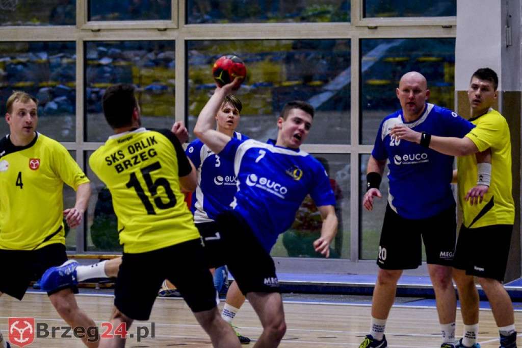 Przegrana Orlika. Dziewiątka wywiozła dwa punkty z Brzegu [foto]