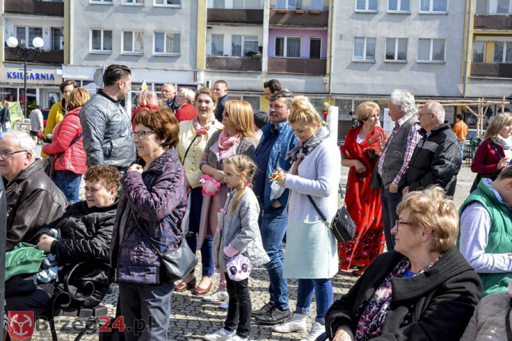 XV Jarmark Wielkanocny w Grodkowie [foto]