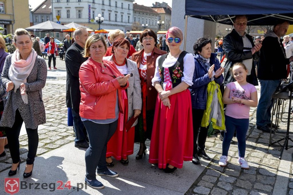 XV Jarmark Wielkanocny w Grodkowie [foto]
