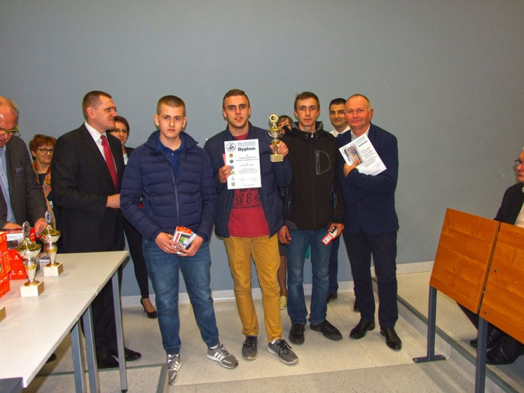 Sukces uczniów z ZSB Brzeg