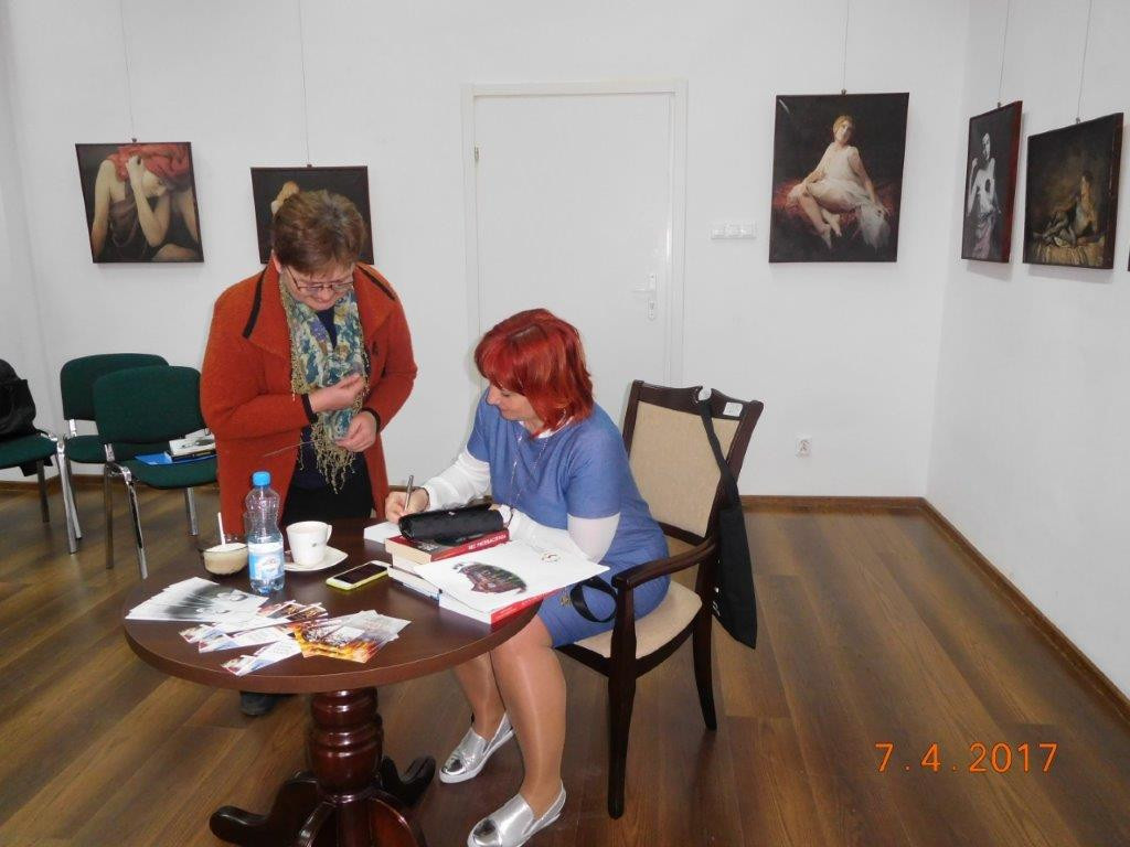 Spotkanie autorskie z Agnieszką Lingas-Łoniewską