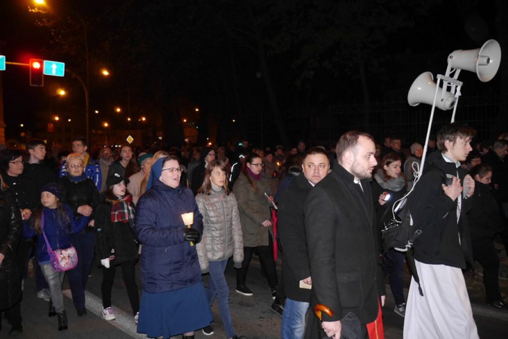 XVII Brzeska Droga Krzyżowa