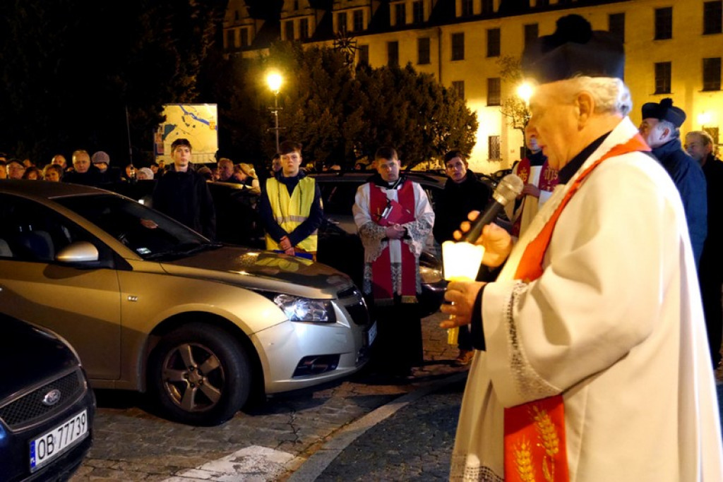XVII Brzeska Droga Krzyżowa