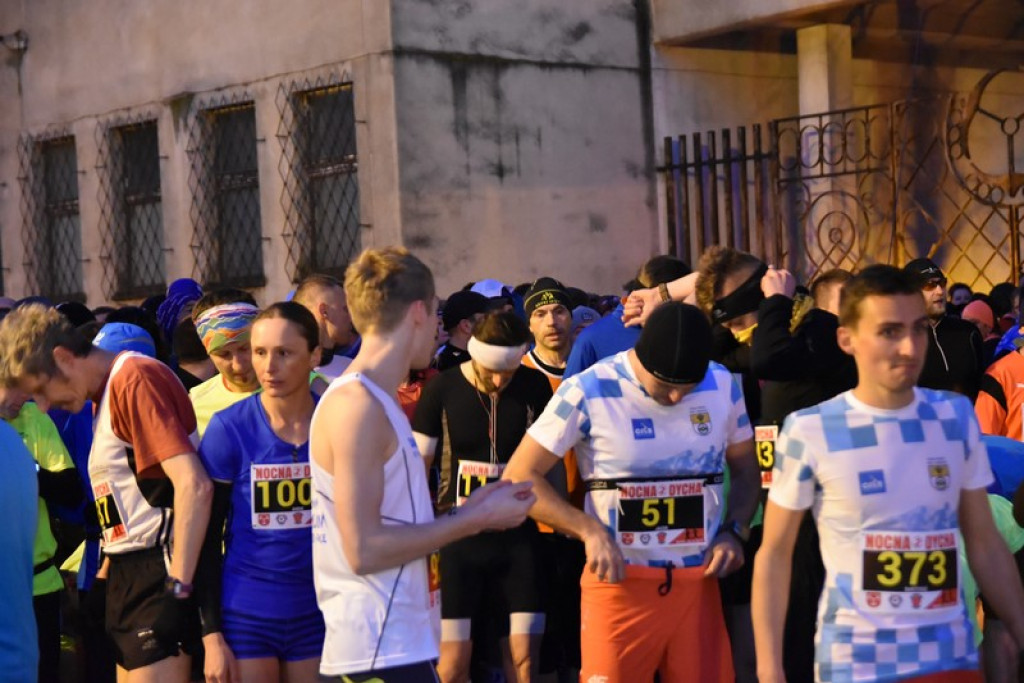 Kamil Karbowiak z Brzegu wygrał 2. Nocną Dychę!