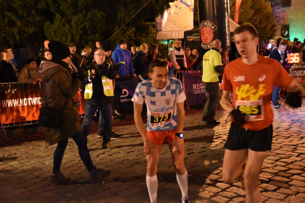 Kamil Karbowiak z Brzegu wygrał 2. Nocną Dychę!