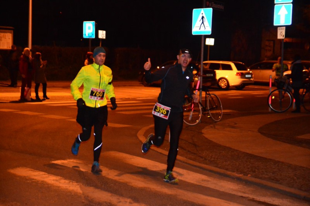 Kamil Karbowiak z Brzegu wygrał 2. Nocną Dychę!