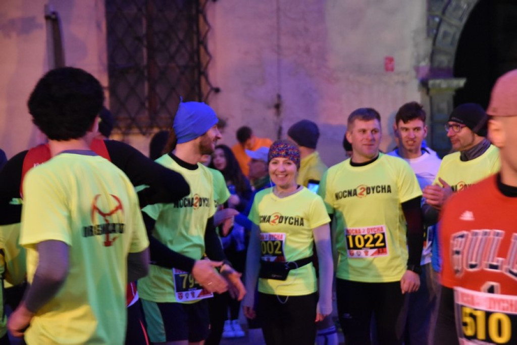 Kamil Karbowiak z Brzegu wygrał 2. Nocną Dychę!