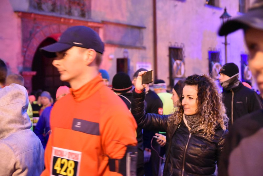 Kamil Karbowiak z Brzegu wygrał 2. Nocną Dychę!