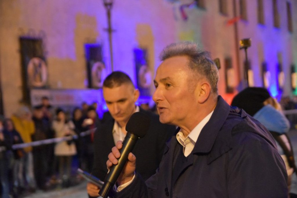 Kamil Karbowiak z Brzegu wygrał 2. Nocną Dychę!