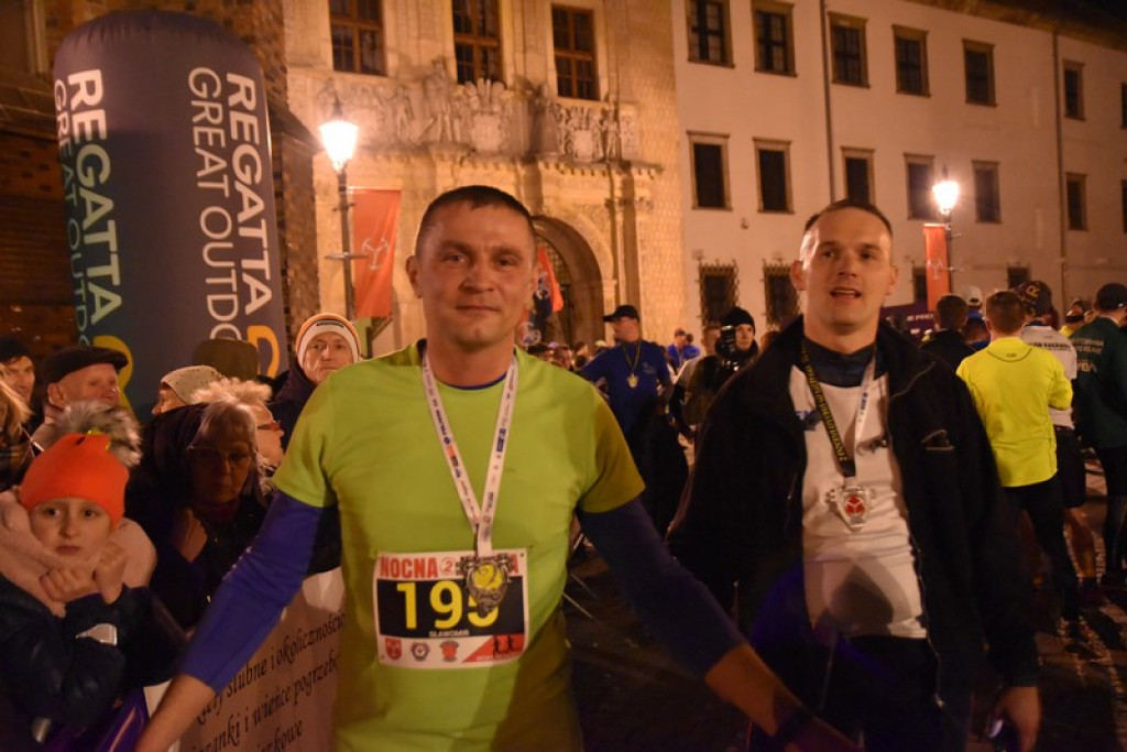 Kamil Karbowiak z Brzegu wygrał 2. Nocną Dychę!