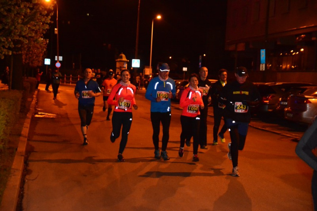 Kamil Karbowiak z Brzegu wygrał 2. Nocną Dychę!