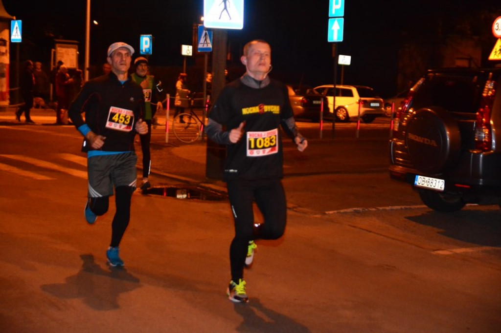 Kamil Karbowiak z Brzegu wygrał 2. Nocną Dychę!