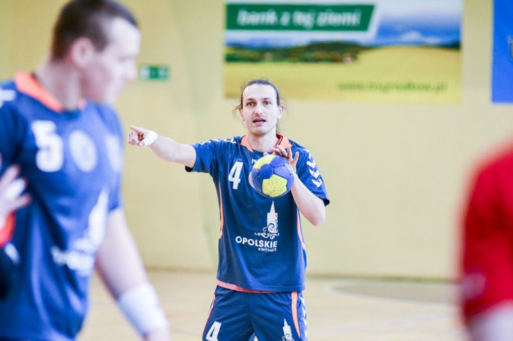 Akademicy ponownie lepsi od Olimpu