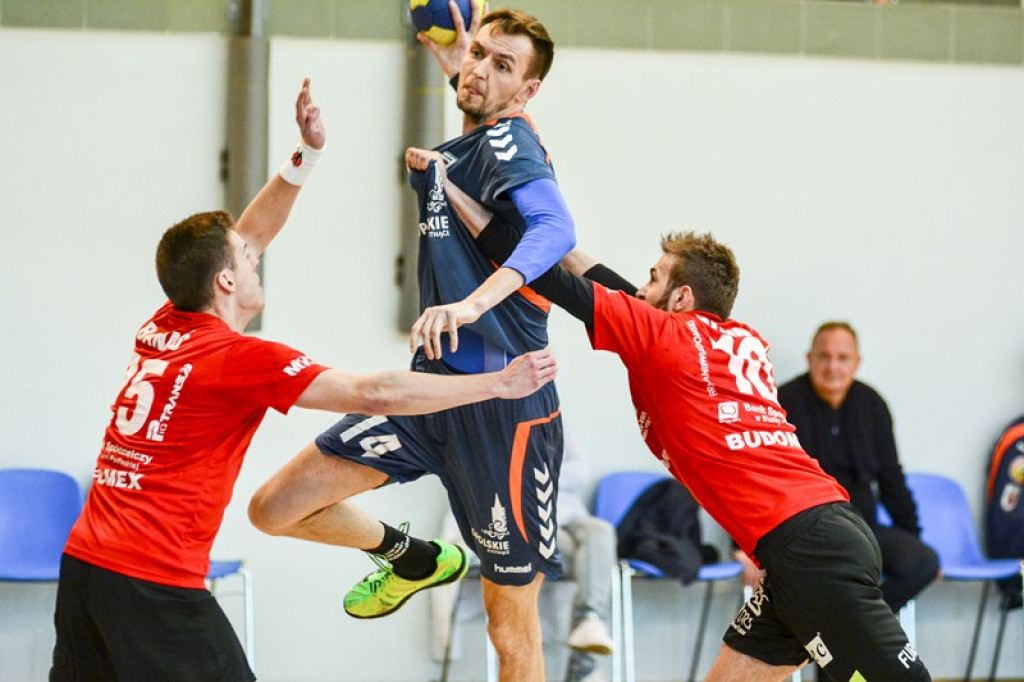 Akademicy ponownie lepsi od Olimpu