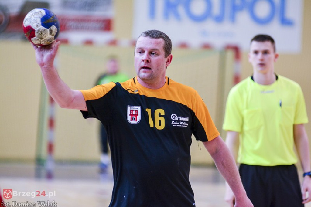 Stal Zawadzkie ponownie zwycięża w turnieju o Puchar Grodkowa