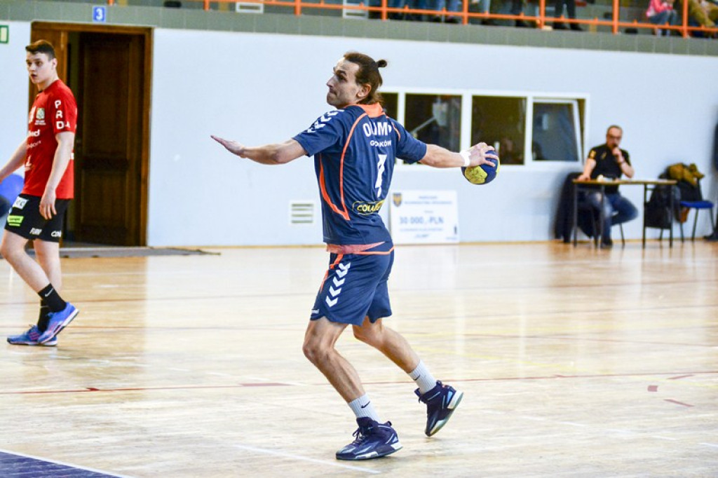 Akademicy ponownie lepsi od Olimpu