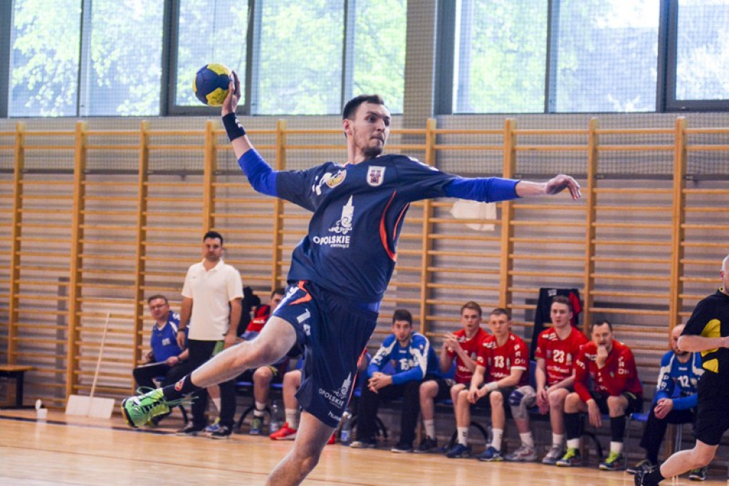 Akademicy ponownie lepsi od Olimpu