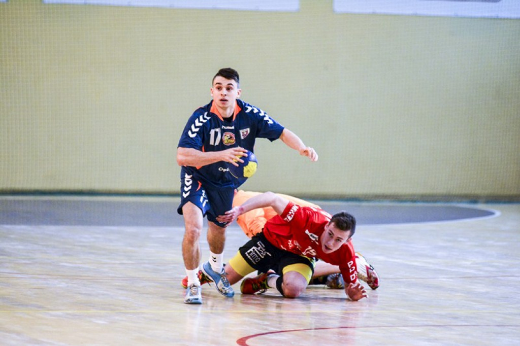 Akademicy ponownie lepsi od Olimpu