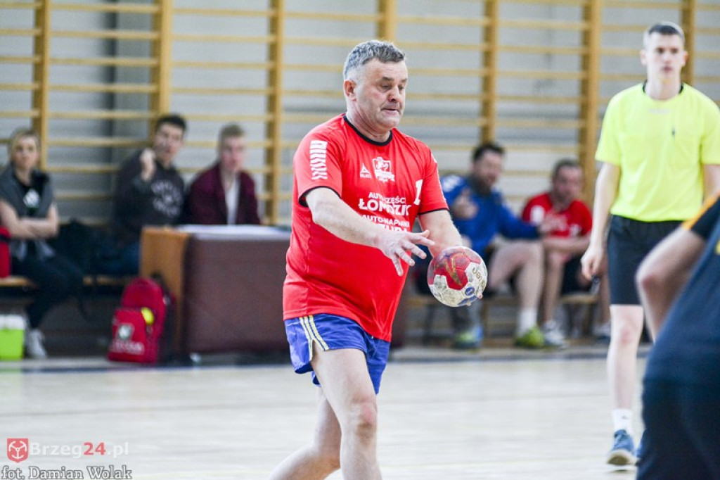 Stal Zawadzkie ponownie zwycięża w turnieju o Puchar Grodkowa