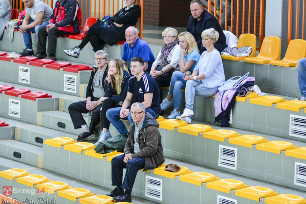 Stal Zawadzkie ponownie zwycięża w turnieju o Puchar Grodkowa