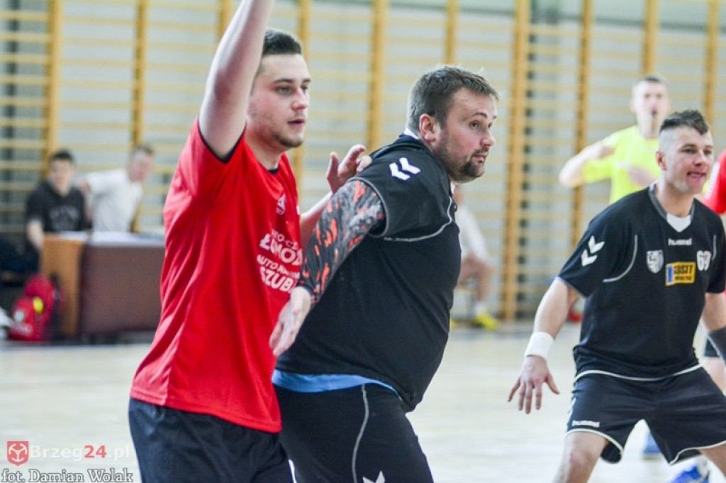 Stal Zawadzkie ponownie zwycięża w turnieju o Puchar Grodkowa