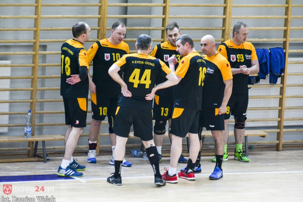 Stal Zawadzkie ponownie zwycięża w turnieju o Puchar Grodkowa